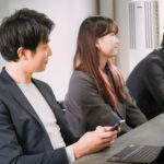 製造業・軽作業特化の人材紹介はなぜ儲かる？手堅く稼ぐ秘訣と成功の道筋