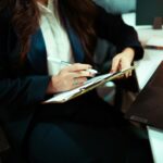 人材紹介手数料の相場と交渉術｜費用対効果を最大化する「適正価格」の見極め方